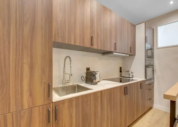 Luxueuse Maisonnette Au Coeur De Batignolles 17eme Ferienhaus Paris
